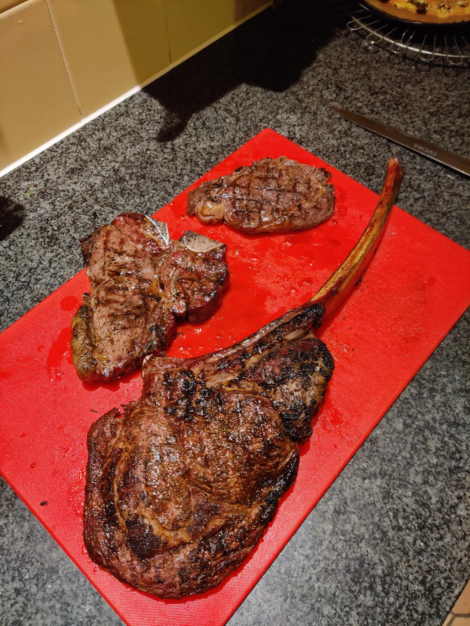 Steak tasting: tomahawk, T-bone en ribeye